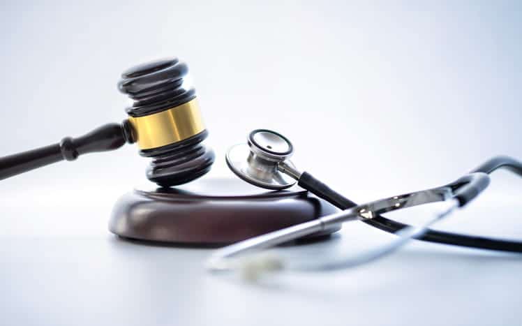 How to Choose the Best Medical Malpractice Lawyer for Your Case